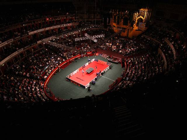 takto vypadá pingpong v Royal Albert Hall (Londýn)